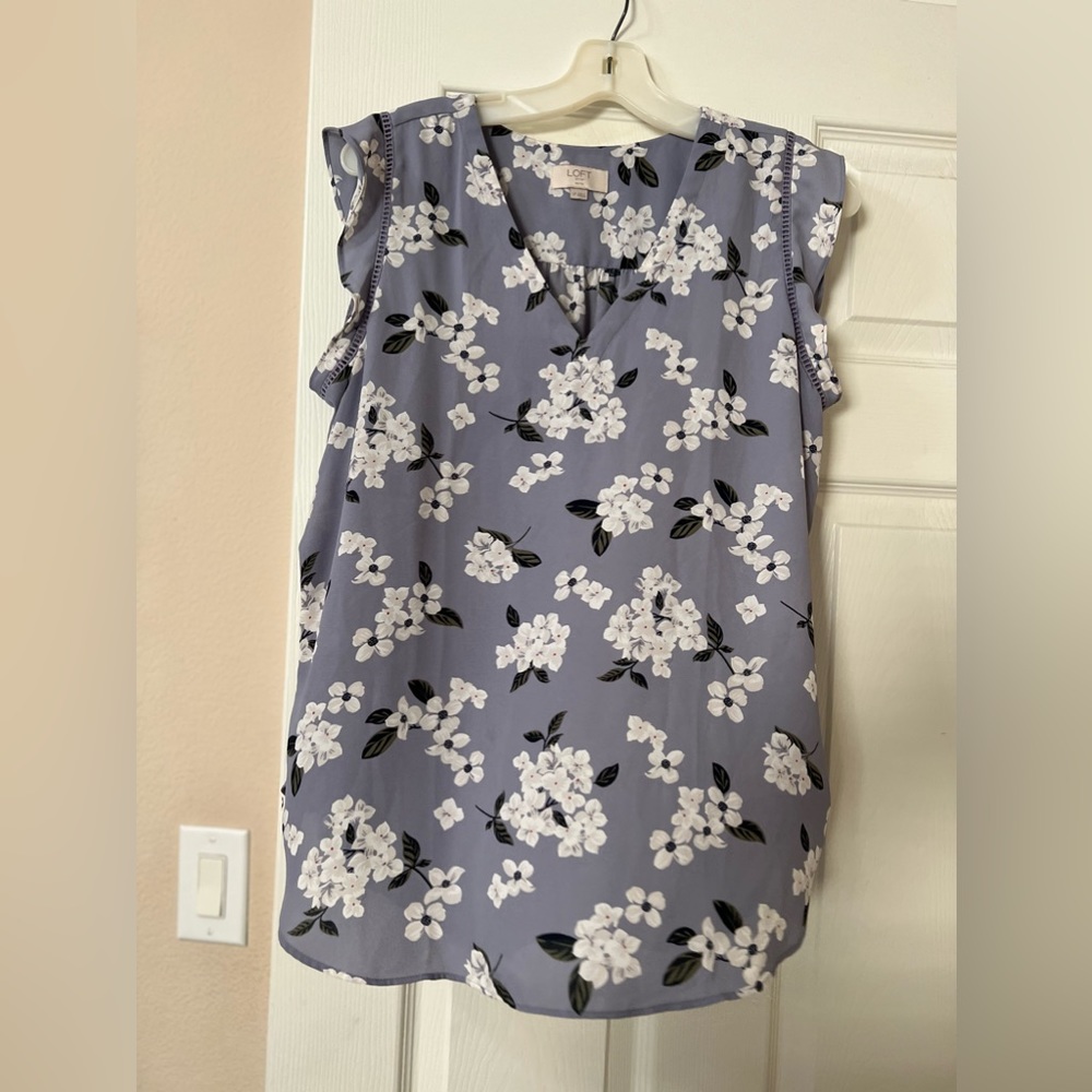 Loft floral blouse Large Petite